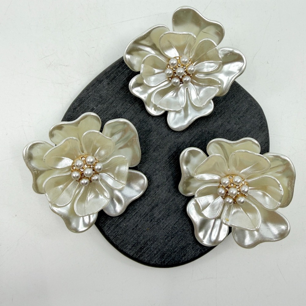 Set of 3 Cream Floral Brooches Statement Pins Pearl Rhinestone Petal Accessories